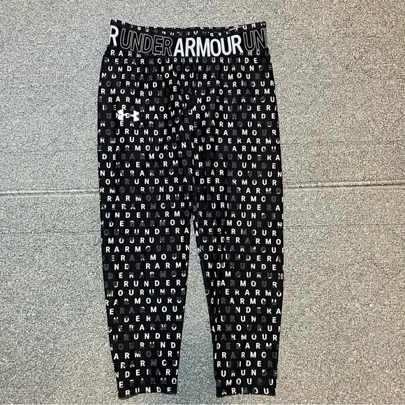 Under Armour Leggings Youth Girls Size XL Black Fitted All Over Print - Picture 1 of 9
